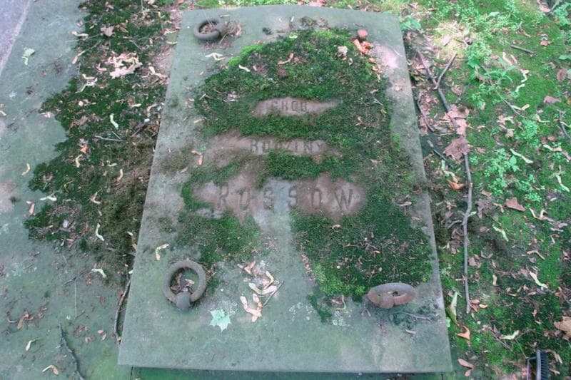 Zdjęcie grobu Rossowie (2)