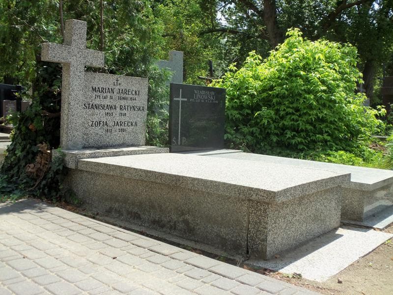 Zdjęcie grobu Marian Jarecki (1)