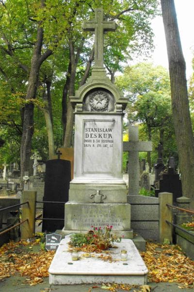 Zdjęcie grobu Stanisław Deskur (2)