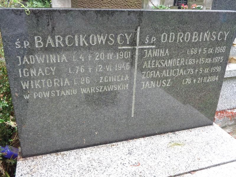 Zdjęcie grobu Janusz Odrobiński (2)