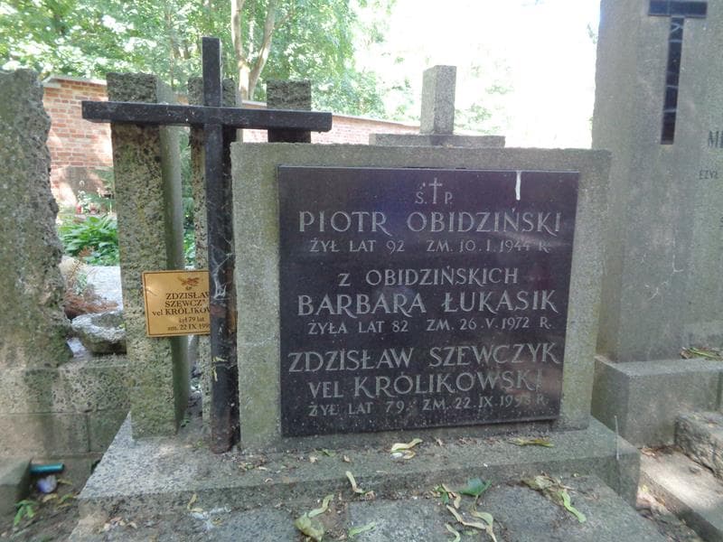 Zdjęcie grobu Piotr Obidziński (2)