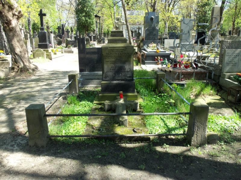 Zdjęcie grobu: Jan Leon Hugues