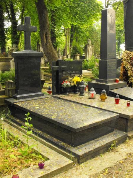 Zdjęcie grobu Anonim (1)