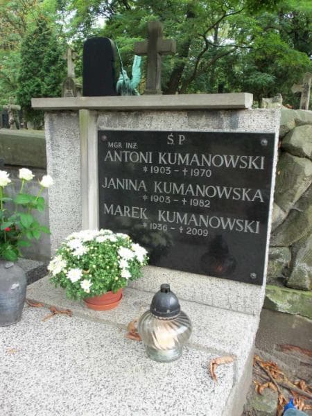Zdjęcie grobu Antoni Kumanowski (2)