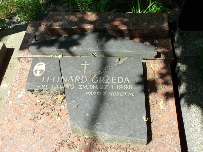 Zdjęcie grobu Leonard Grzęda (2)