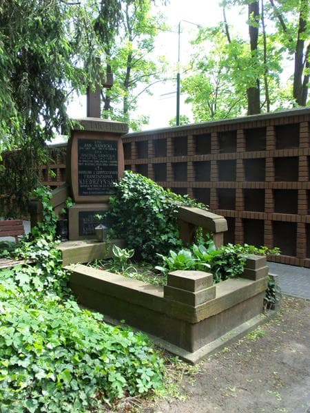 Zdjęcie grobu Genowefa Lubryczyńska (1)