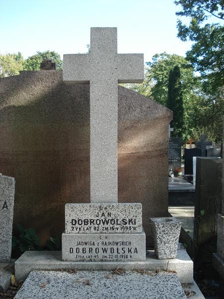 Zdjęcie grobu Jan Dobrowolski (2)