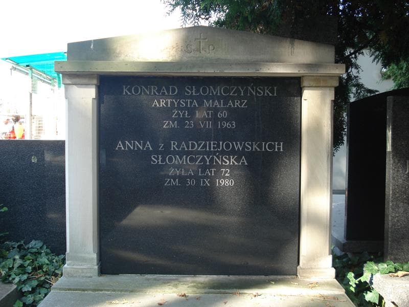 Zdjęcie grobu Konrad Słomczyński (2)