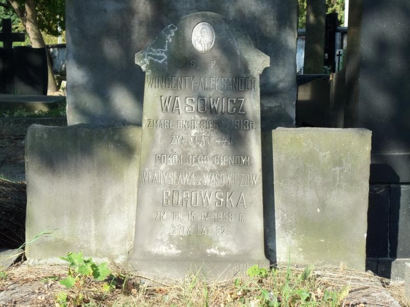 Zdjęcie grobu Władysława Borowska (2)