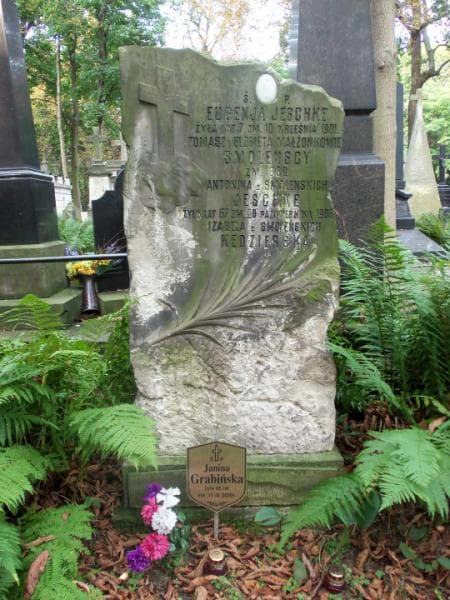 Zdjęcie grobu Eugenja Jeschke (1)