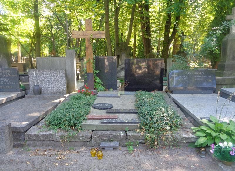 Zdjęcie grobu Maria Buczkowa (1)