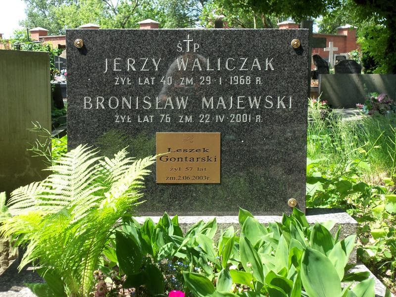 Zdjęcie grobu Jerzy Waliczak (2)