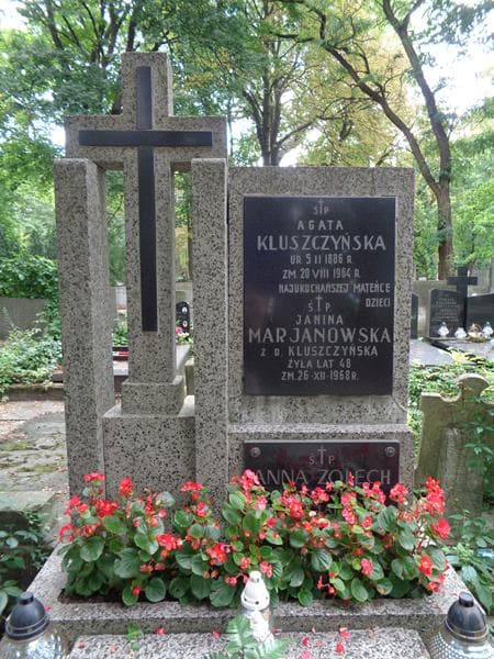Zdjęcie grobu Janina Marjanowska (2)