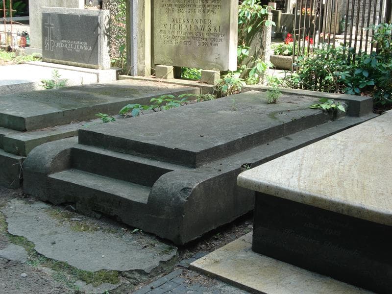 Zdjęcie grobu Adam Tomczyński (2)