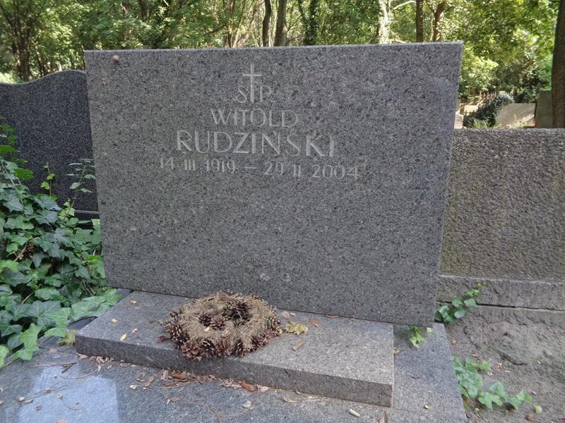 Zdjęcie grobu Witold Rudziński (2)