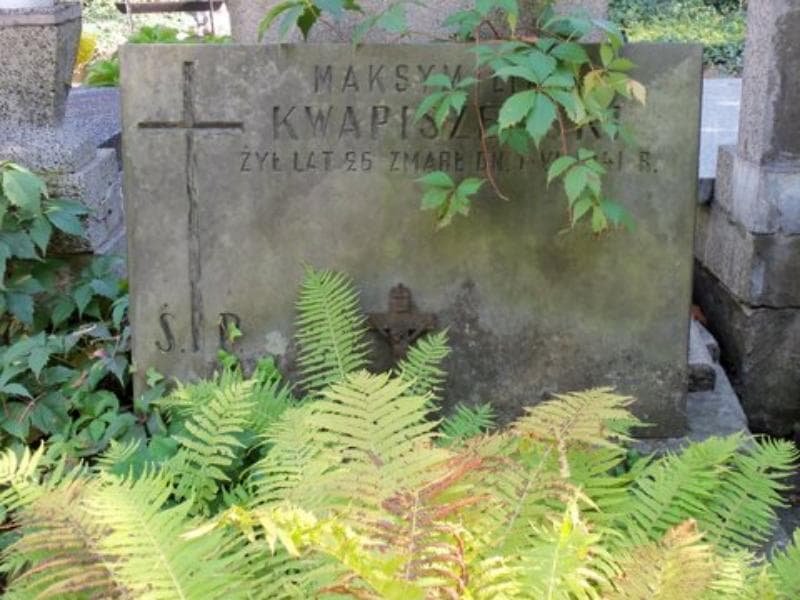 Zdjęcie grobu Maksymilian Kwapiszewski (1)