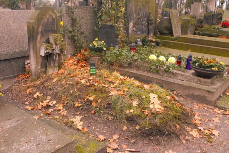 Zdjęcie grobu Ludwika Jurecka (1)