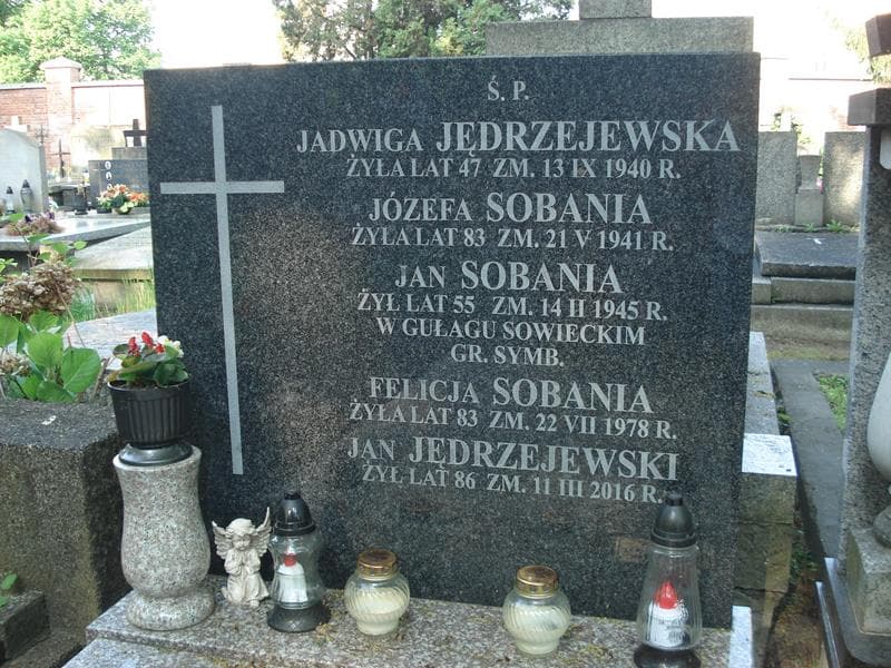 Zdjęcie grobu Jan Jędrzejewski (1)