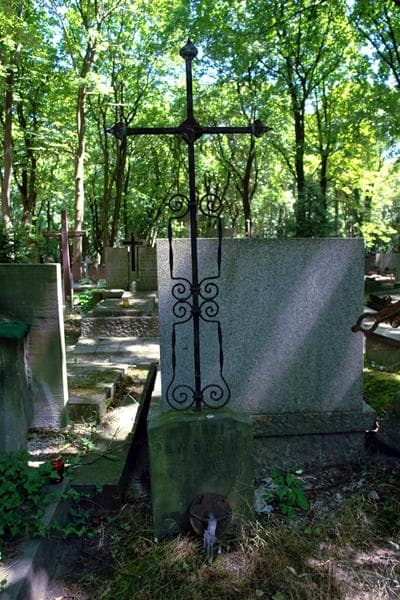 Zdjęcie grobu Antoni Pomorski (1)