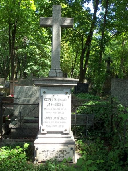Zdjęcie grobu Józefa Jabłońska (2)