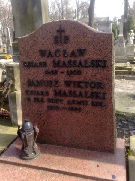 Zdjęcie grobu Wacław Massalski (1)