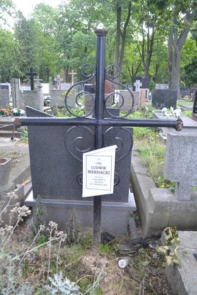 Zdjęcie grobu Ludwik Biernacki (2)