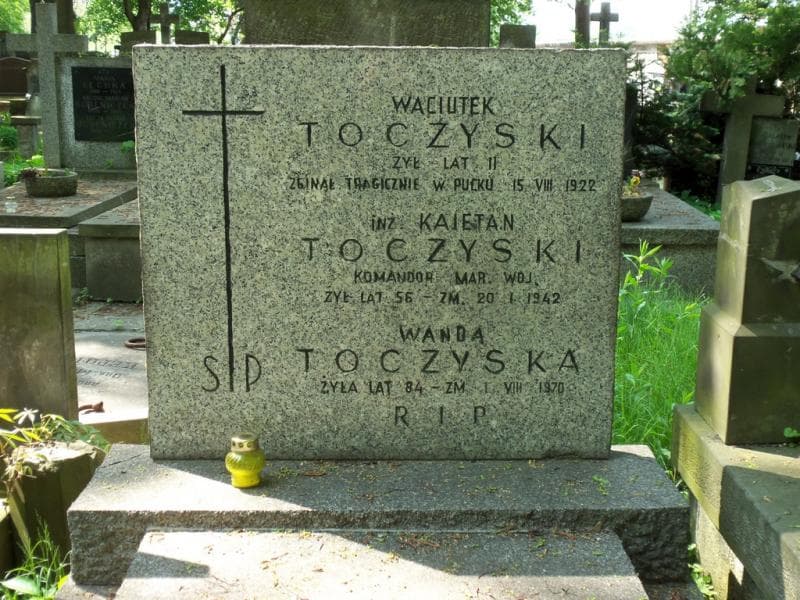 Zdjęcie grobu Wanda Toczyska (2)