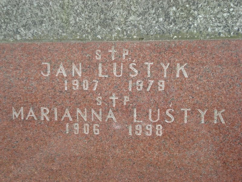 Zdjęcie grobu Marianna Luśtyk (2)