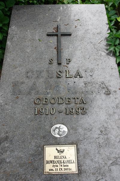 Zdjęcie grobu Helena Dowhanek-Kamela (2)
