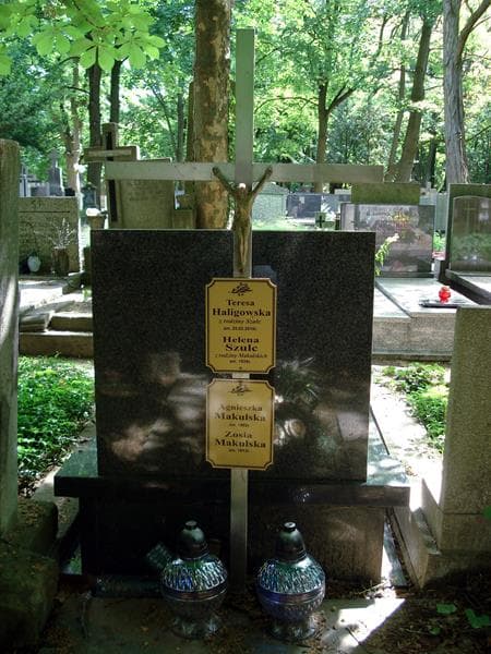 Zdjęcie grobu Zosia Makulska (1)