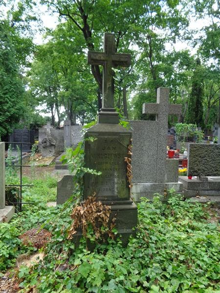 Zdjęcie grobu Jan Mikuczewski (1)