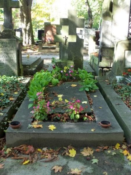 Zdjęcie grobu: Stanisława Walewska
