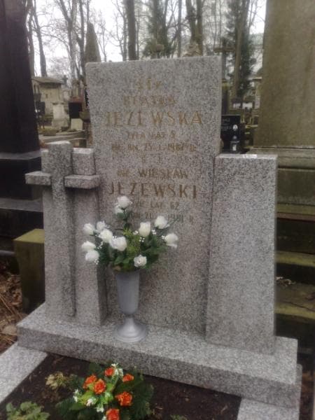 Zdjęcie grobu Beatka Jeżewska (1)