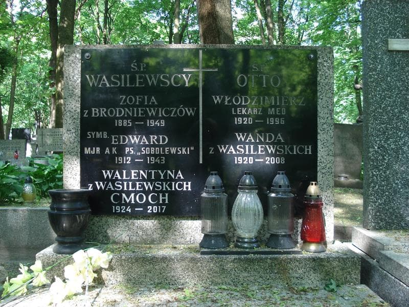 Zdjęcie grobu Edward Wasilewski (1)