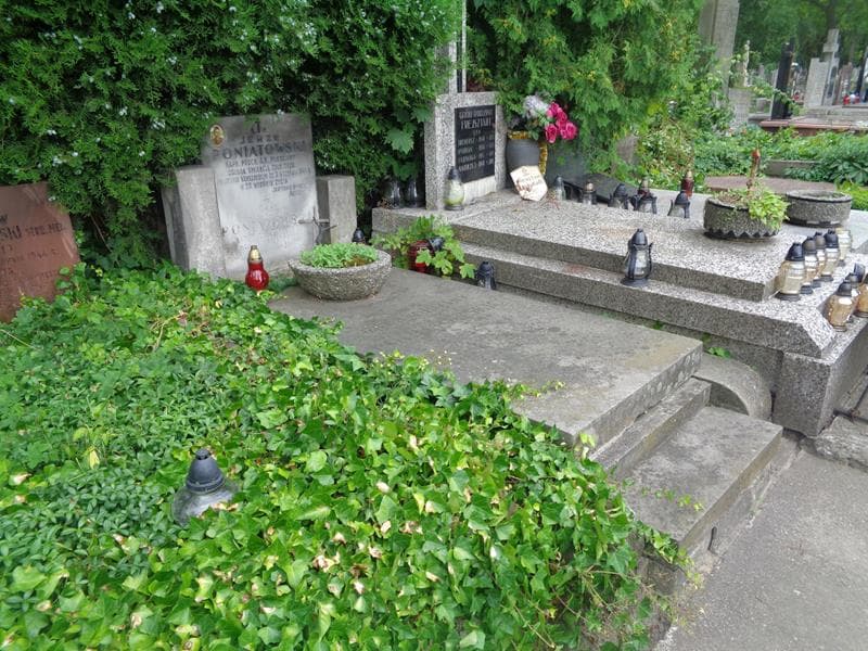 Zdjęcie grobu: Janusz Poniatowski