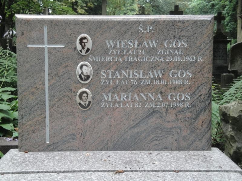 Zdjęcie grobu Wiesław Gos (2)