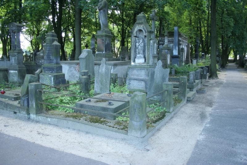 Zdjęcie grobu Adam Kożuchowski (1)