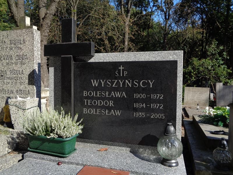 Zdjęcie grobu Bolesław Wyszyński (2)