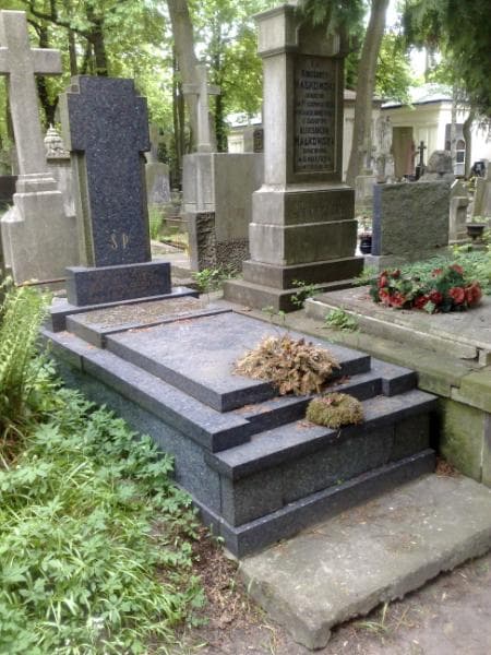 Zdjęcie grobu Roman Czernecki (1)
