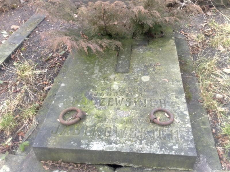 Zdjęcie grobu Józef Jabłkowski (2)