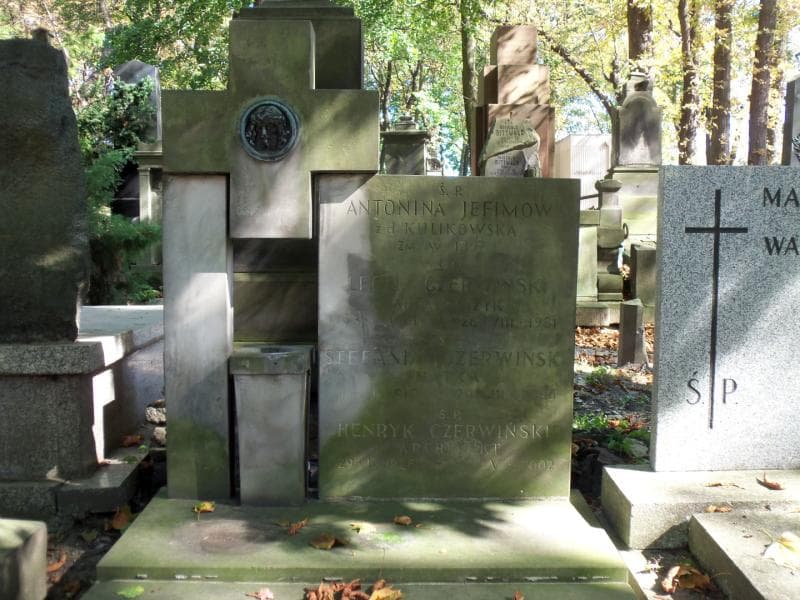 Zdjęcie grobu Henryk Czerwiński (2)