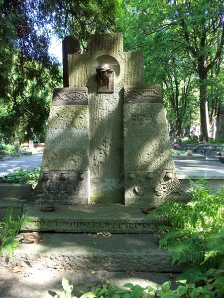 Zdjęcie grobu Romuś Pawłowski (2)