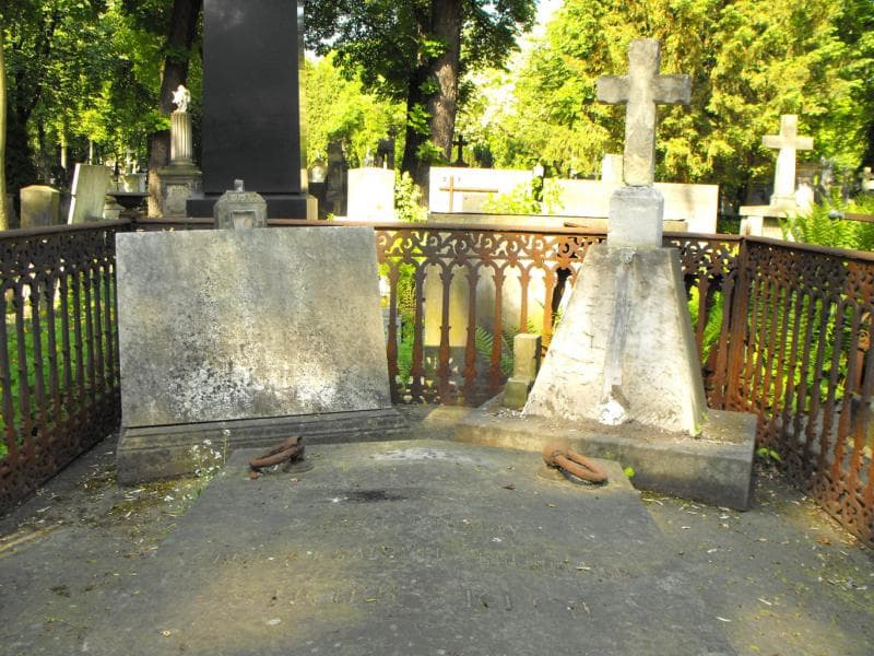 Zdjęcie grobu Antoni Marendowski (2)