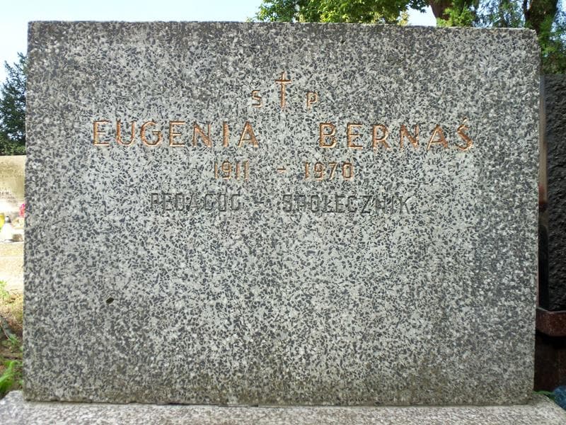 Zdjęcie grobu Eugenia Bernaś (2)