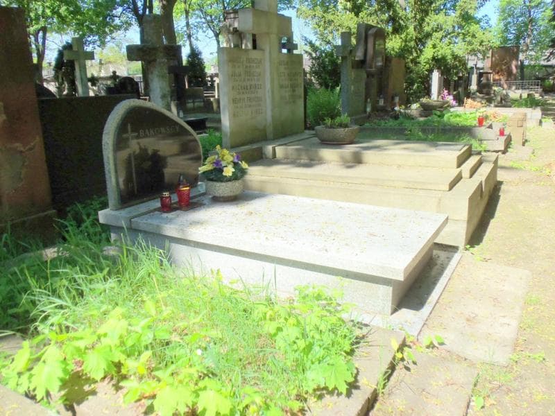 Zdjęcie grobu Cezary Bąkowski (1)