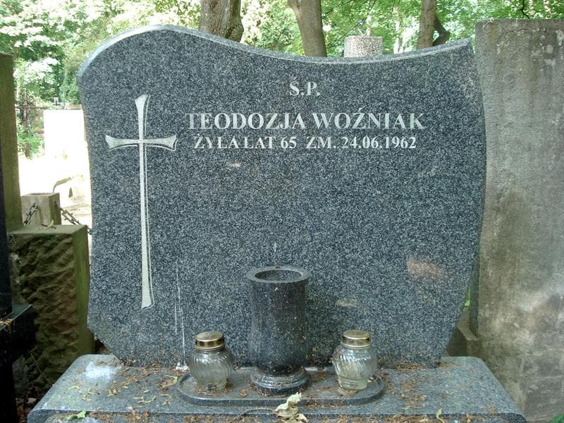 Zdjęcie grobu Teodozja Woźniak (1)