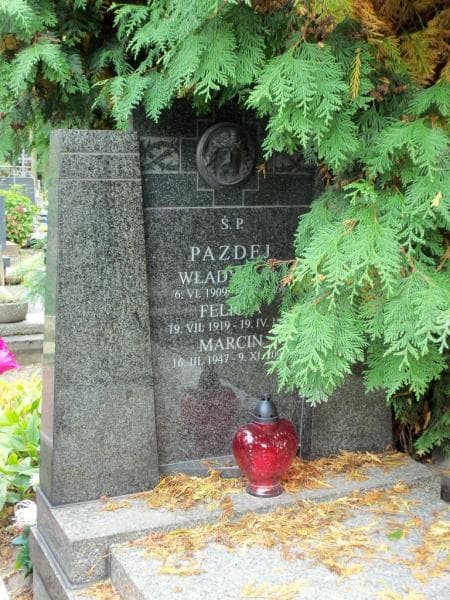 Zdjęcie grobu Marcin Pazdej (2)