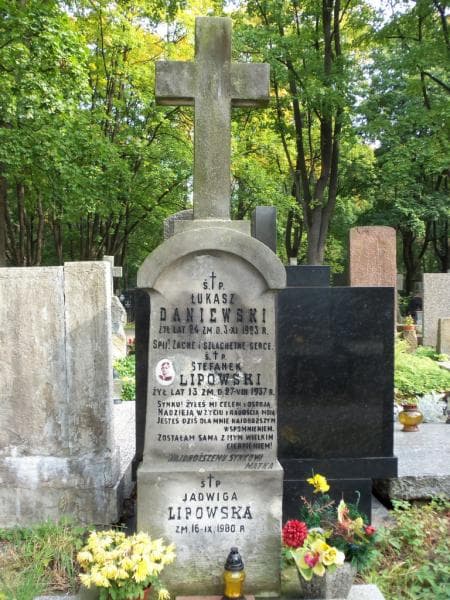 Zdjęcie grobu Łukasz Daniewski (2)