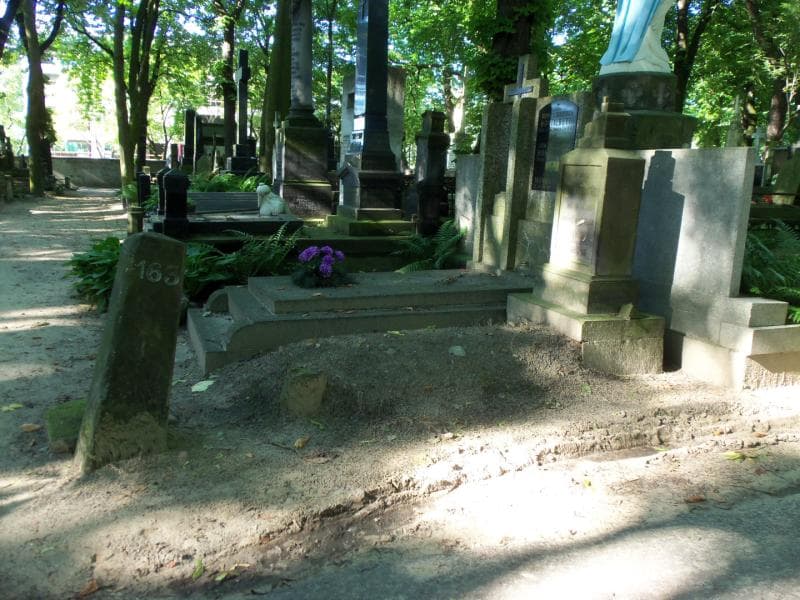Zdjęcie grobu Emilie Bovet (1)