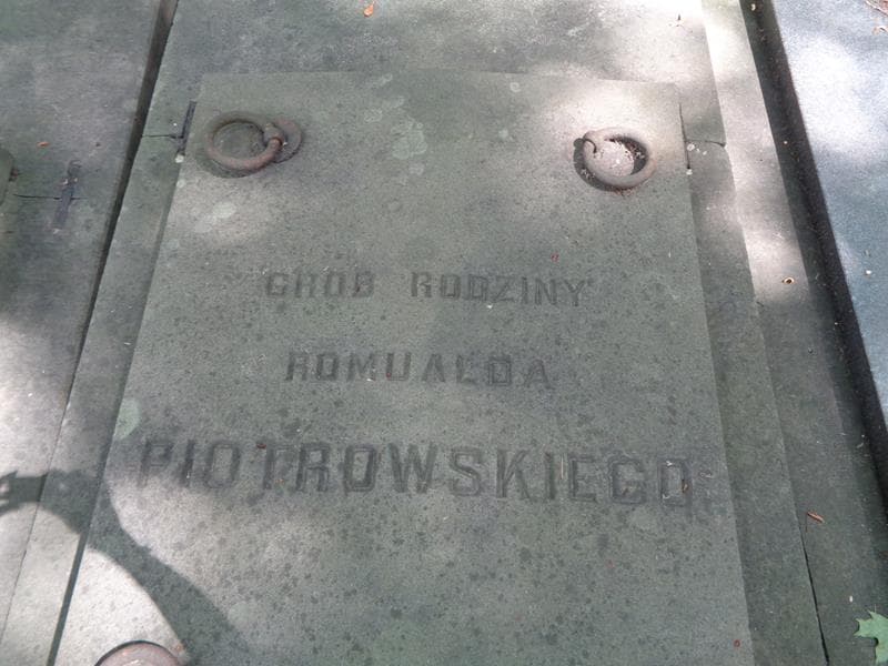 Zdjęcie grobu Kazimierz Piotrowski (2)